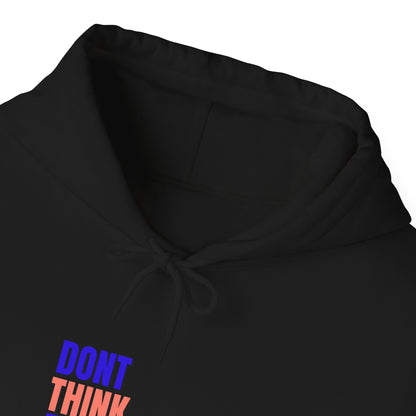 Denk niet te veel na - Unisex Heavy Blend™ Hooded Sweatshirt